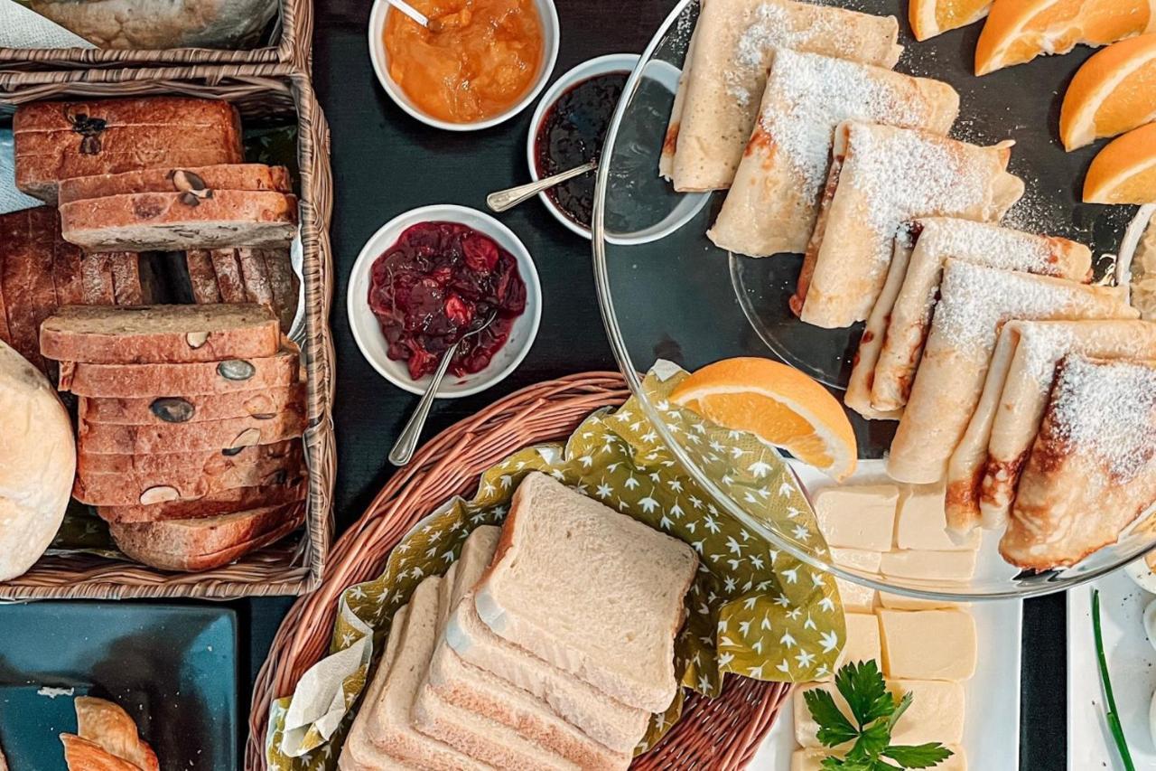 Przystanek Gory Bed & Breakfast Щирк Екстериор снимка