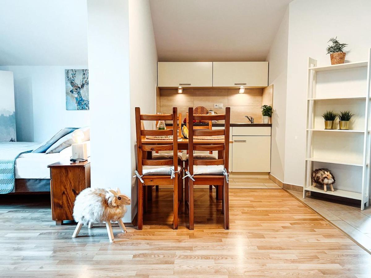 Przystanek Gory Bed & Breakfast Щирк Екстериор снимка