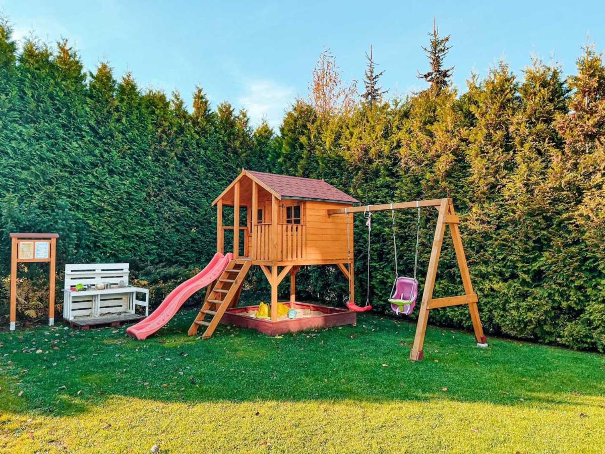 Przystanek Gory Bed & Breakfast Щирк Екстериор снимка